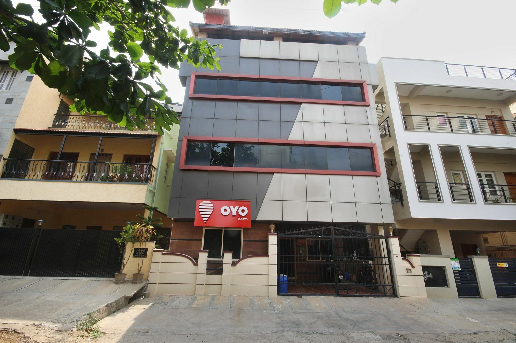 Itsy Hotels Shree Comforts Bangalore Exterior foto